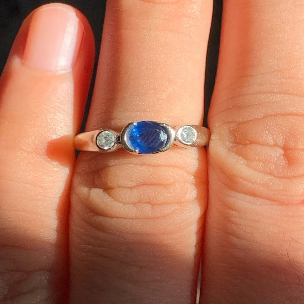 14k Kashmir Sapphire and Diamond Ring - Picture 3 of 13